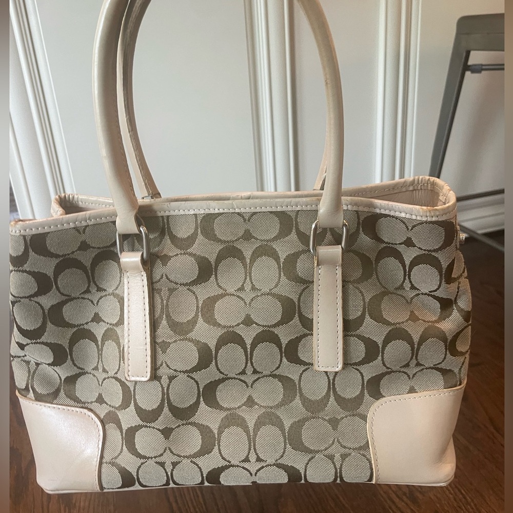 Coach Vintage Small Shoulder Bag